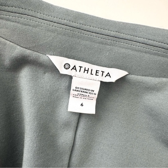 Athleta Eastbound Minimal Stretch Everyday Comfort Jacket Blazer Sage Green Sz 6 - Picture 6 of 11